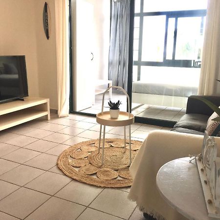 Cozzy Apartment Con Vista Al Mar Costa Teguise Eksteriør billede
