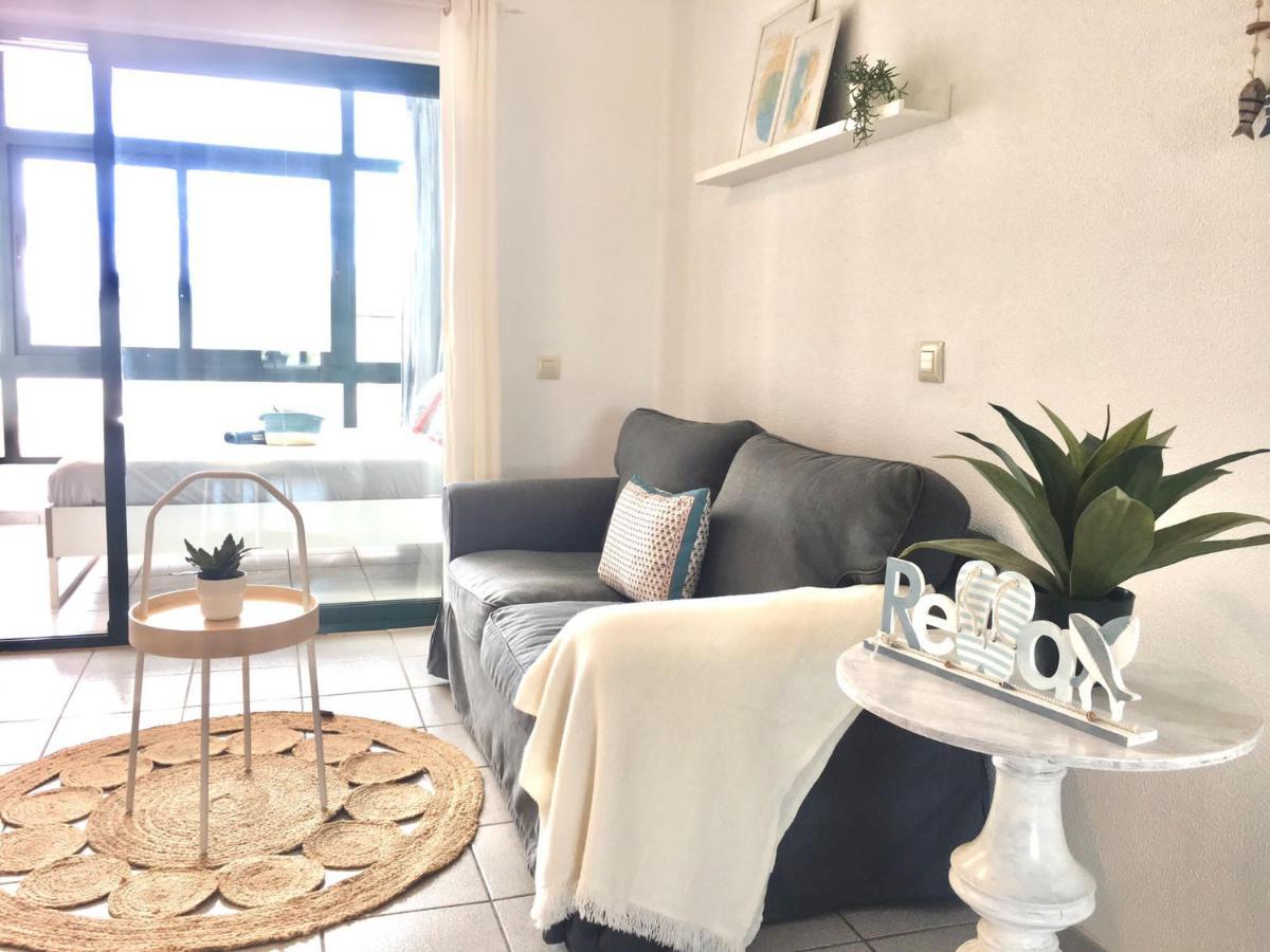 Cozzy Apartment Con Vista Al Mar Costa Teguise Eksteriør billede